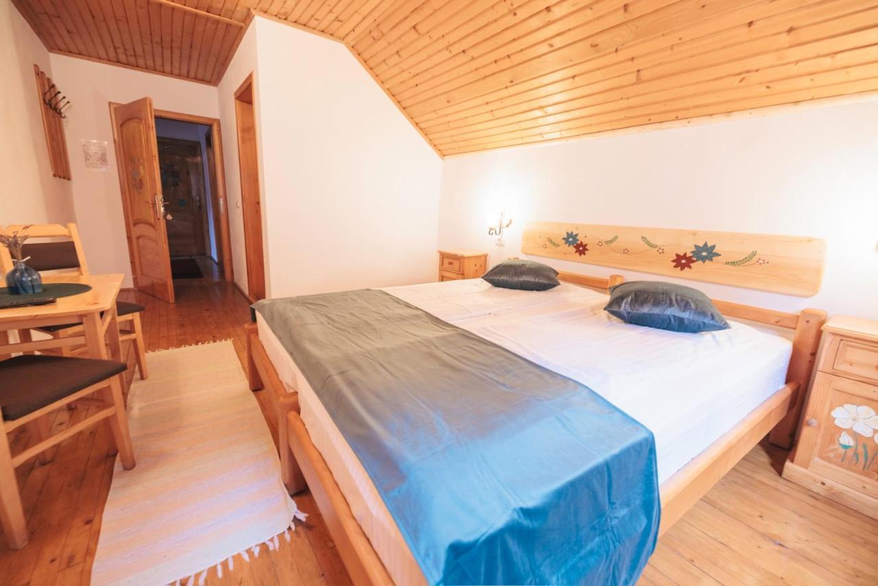 Pensiunea Piatra-Craiului Zarnesti Exterior foto